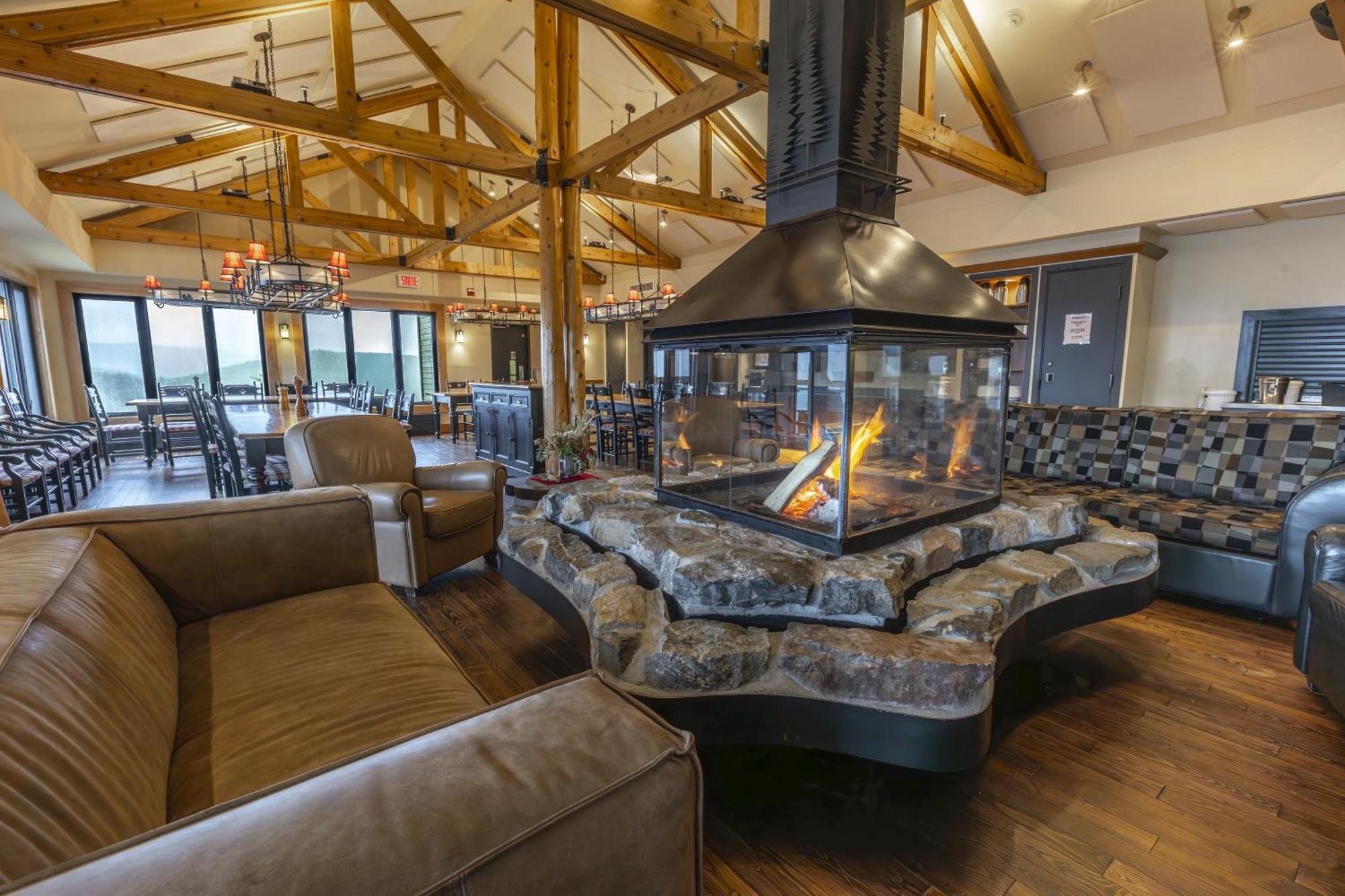 Auberge De Montagne Des Chic-Chocs Mountain Lodge - Sepaq Sainte Anne des Monts Luaran gambar